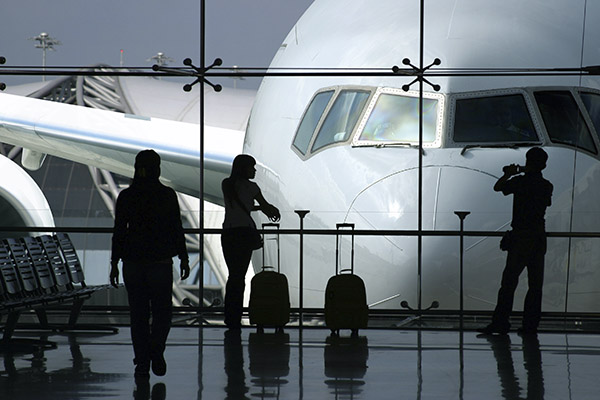 ¿Te cancelaron un vuelo a última hora? Esto puedes hacer