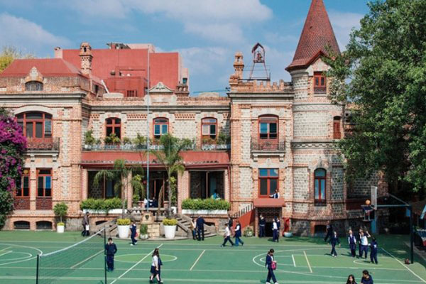 Negligencia escolar, mal evidenciado por el Colegio Williams