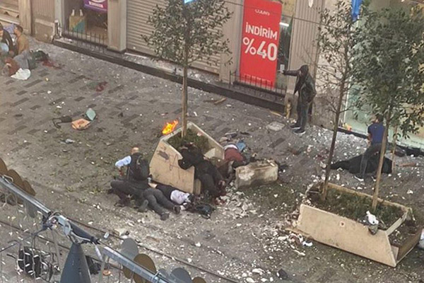 Explosión en Estambul deja al menos 6 muertos y decenas de heridos