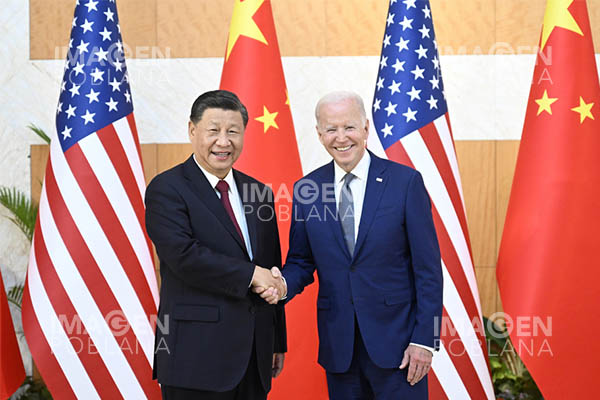 Xi insta a Biden a trabajar por una mayor esperanza de paz