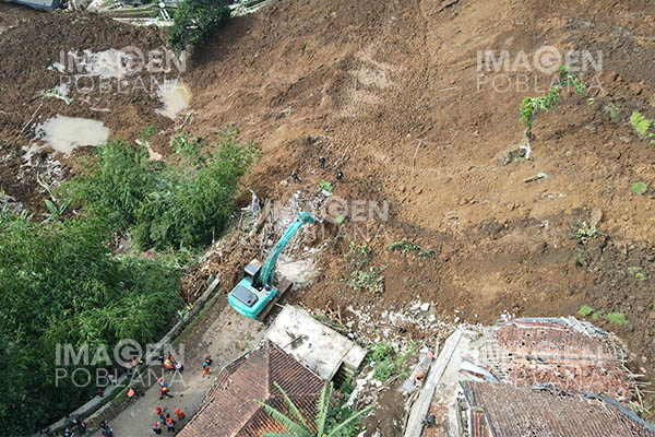 Nuevo terremoto en Indonesia provoca deslizamiento de tierra