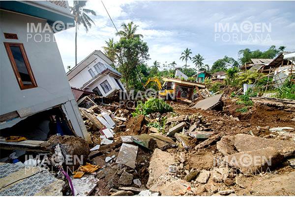 Indonesia planea construir edificios resistentes a terremotos para los damnificados
