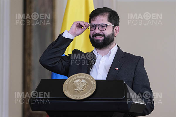 Gabriel Boric es el primer líder de Estado en aterrizar en el AIFA