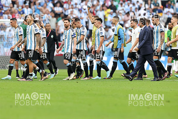 Urgida por la victoria, Argentina hará varios cambios para enfrentar a México