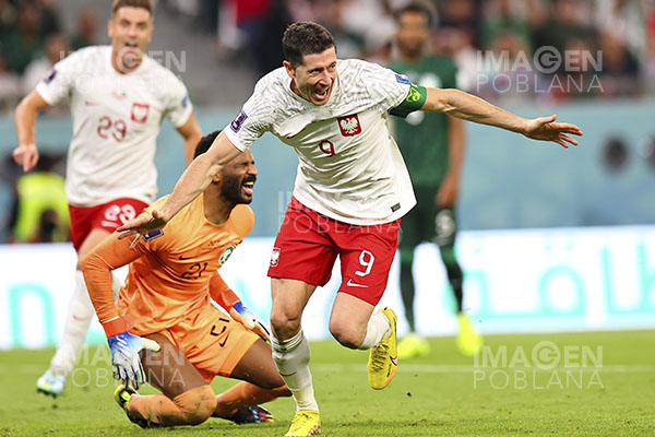 Polonia vence 2-0 a Arabia Saudita y dinamita el grupo de México