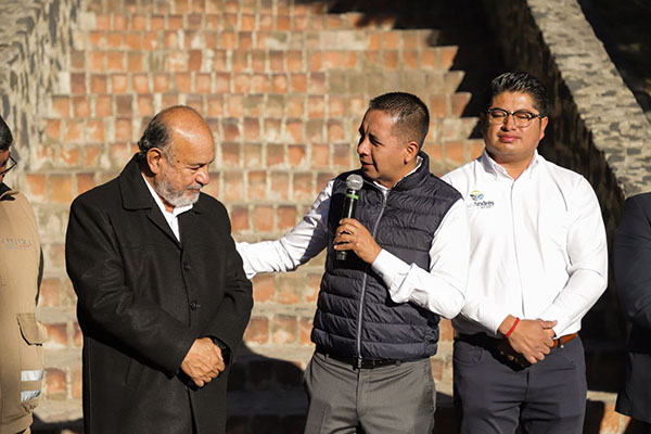 Inicia San Andrés Cholula rehabilitación de la escalinata del Pocito en la Pirámide de Cholula