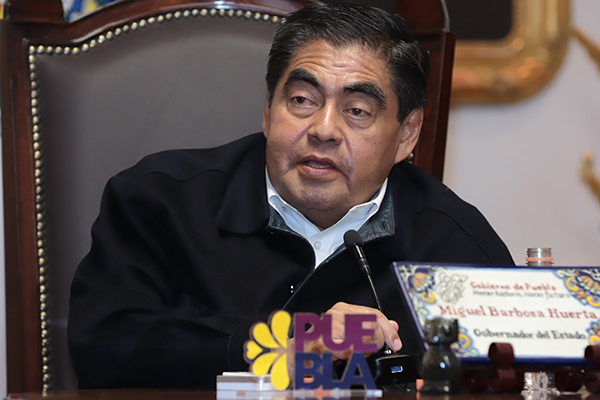 Devolverá gobierno estatal dignidad a la vida notarial, asegura Barbosa