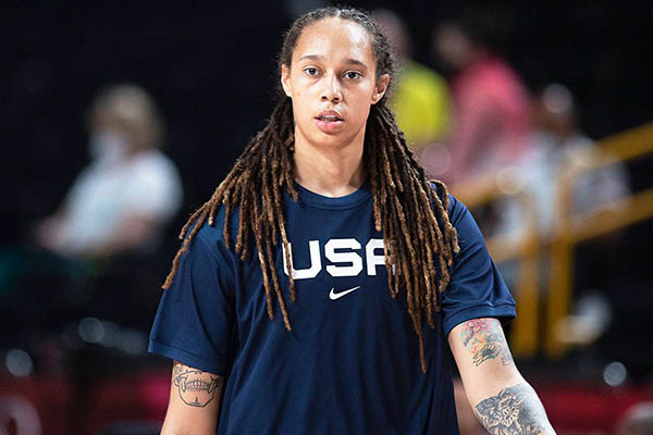 Cancillería rusa confirma la liberación de Brittney Griner a cambio de Viktor Bout