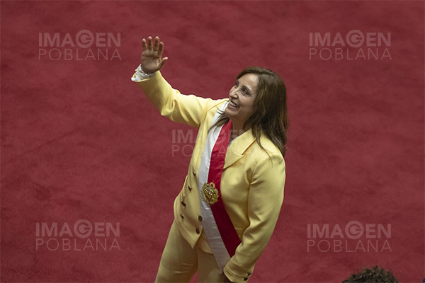 México esperará unos días antes de reconocer a Gobierno de Boluarte en Perú