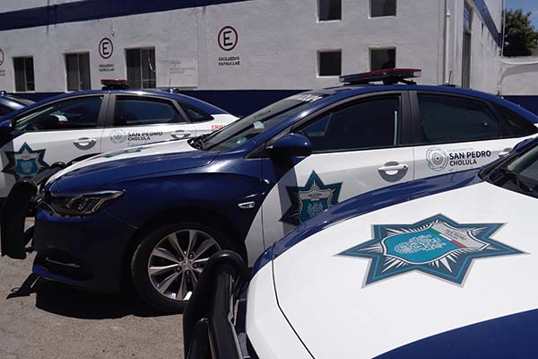 Policía de San Pedro Cholula exhibe que debe cubrir 10 “mordidas" al día
