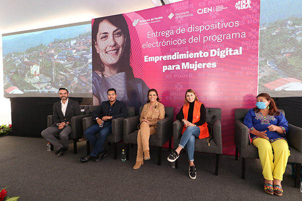 Programa estatal de Emprendimiento Digital beneficia a más de 1,000 poblanas
