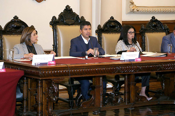 Gobierno municipal transparenta concesiones del servicio público de recolección
