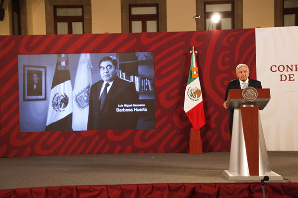 Así recordó López Obrador a Miguel Barbosa