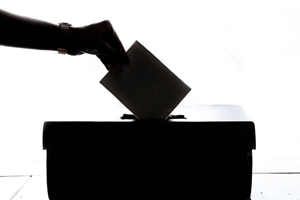 En Argentina buscan que personas condenadas puedan ejercer su voto