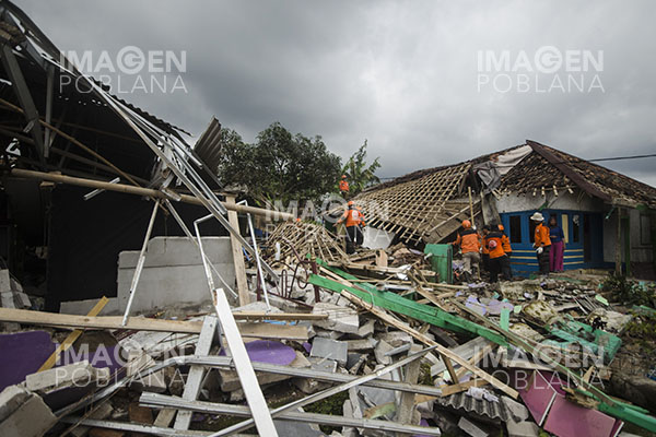 Cifra de muertos por terremoto de Indonesia sube a 602
