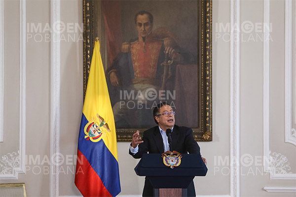 Gobierno colombiano suspende la tregua con guerrilla del ELN