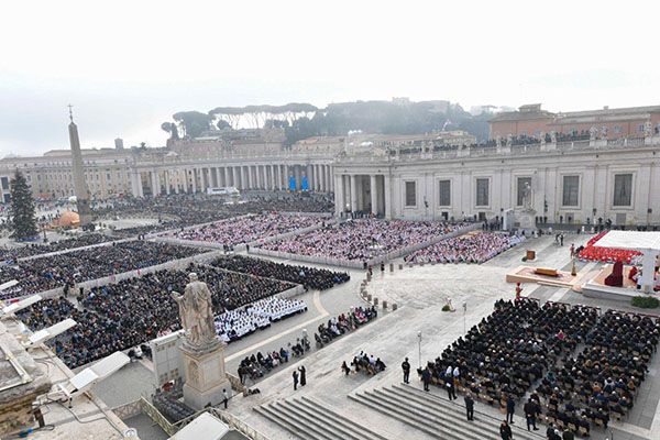 Así fue el último adiós al papa emérito Benedicto XVI