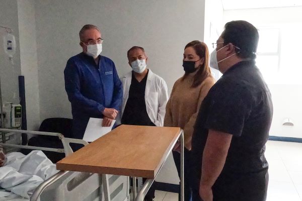 Garantiza Gobierno del Estado atención integral a heridos por explosión en Techachalco