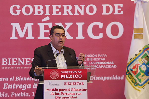 Reitera gobernador Céspedes compromiso para entregar pensiones del Bienestar
