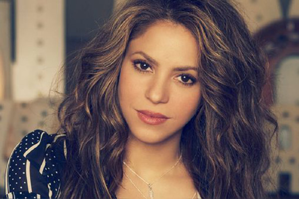 Shakira se lanza contra Piqué y Clara Chía en su canción con Bizarrap