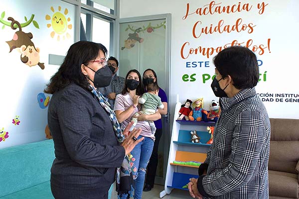 Inaugura Lilia Cedillo cubículo de atención emocional y sala de lactancia