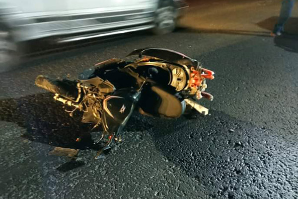 Motociclista fallece tras aparatoso choque