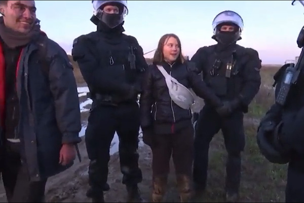 “Espectáculo mediático”: sospechan que detención de Greta Thunberg fue un montaje