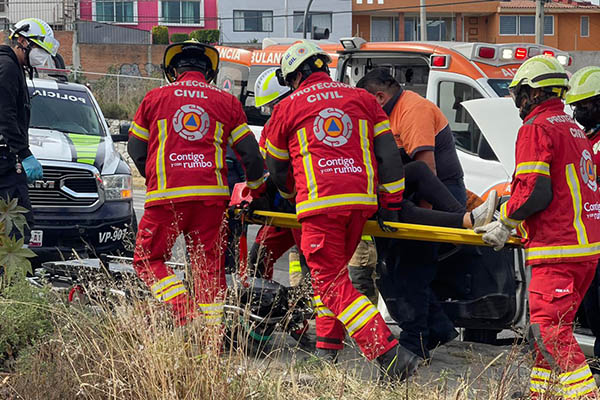 Aparatoso choque múltiple deja 14 heridos y genera caos vial