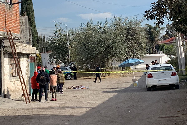 Hombre murió en la calle; la Fiscalía tardó 10 horas en llegar para levantar el cadáver