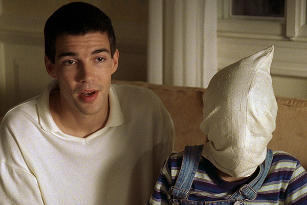 “Funny Games”, la perturbadora y brutal cinta que sigue impactando a 25 años de su estreno