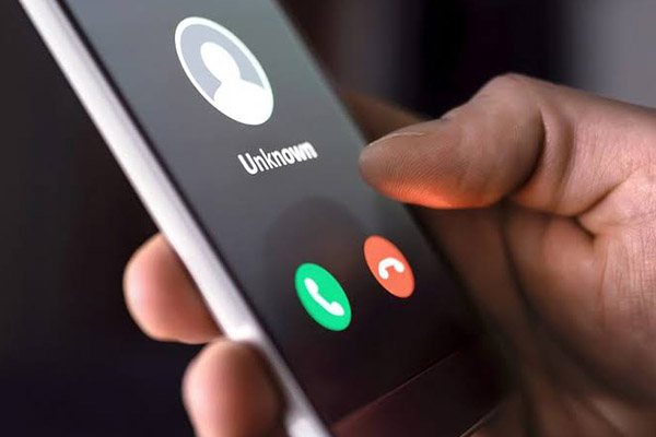 ¿Te llamó un número que inicia con 811?, ¡Cuidado! Es una estafa