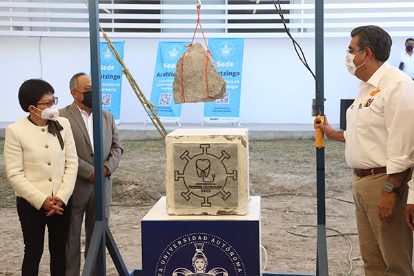 En Puebla, gobierno estatal invierte para garantizar desarrollo académico: Céspedes Peregrina