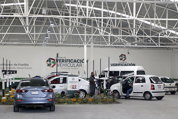 Anuncia Salomón Céspedes prórroga para verificación vehicular en Puebla