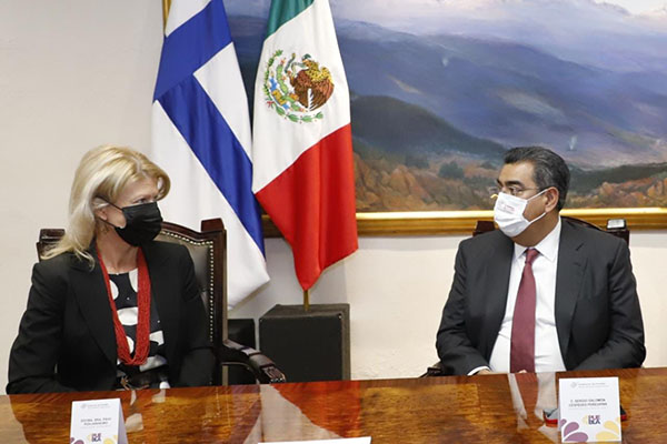Sostiene Salomón Céspedes reunión con embajadora de Finlandia en México