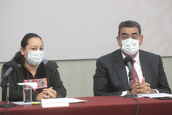 Acuerdan gobierno estatal y Semarnat trabajo conjunto por el medioambiente en Puebla