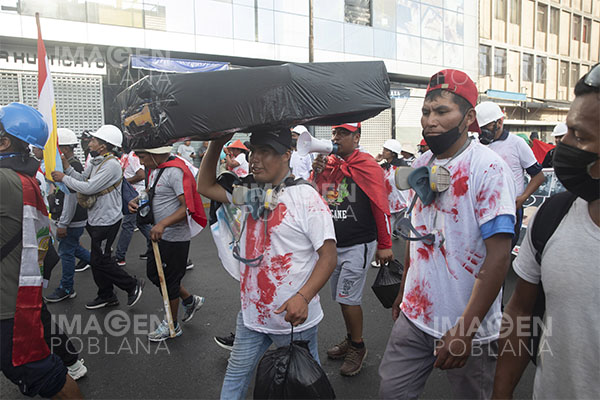 Perú confirma 60 muertes durante las protestas ciudadanas