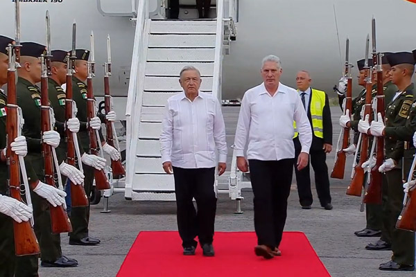 AMLO da la bienvenida a Díaz-Canel en Campeche