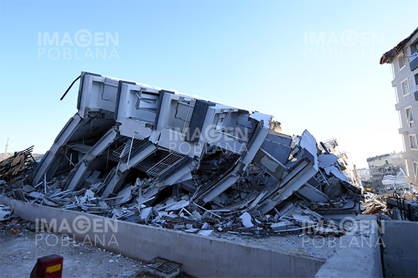 Tras terremotos, Turquía requiere construir más de 400,000 edificios