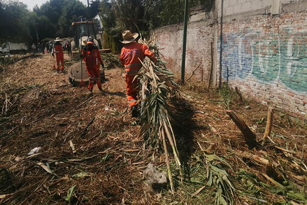 Ayuntamiento de Puebla rescata andador en Prados de Agua Azul