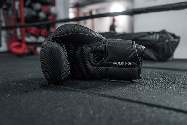 Distintas selecciones renuncian al campeonato mundial de boxeo por admisión de atletas rusos
