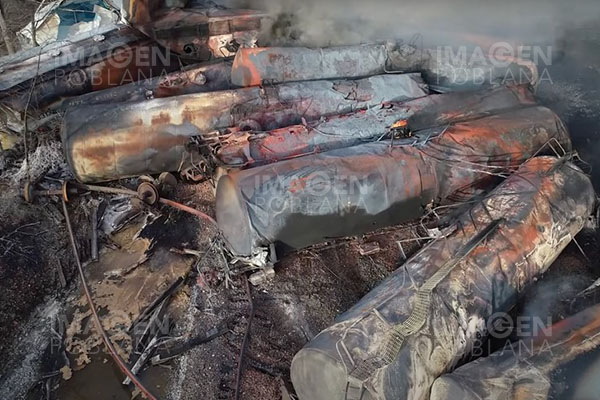 Camiones con químicos peligrosos causan más accidentes que los trenes en EU, afirma académico