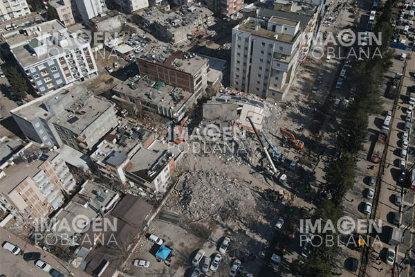 Turquía sustituirá 1.5 millones de edificios con riesgo ante sismos en Estambul
