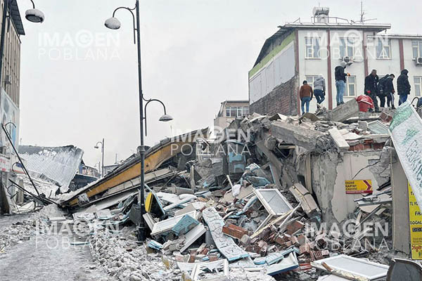 Supera los 46,000 el número de muertos por sismos de febrero en Turquía