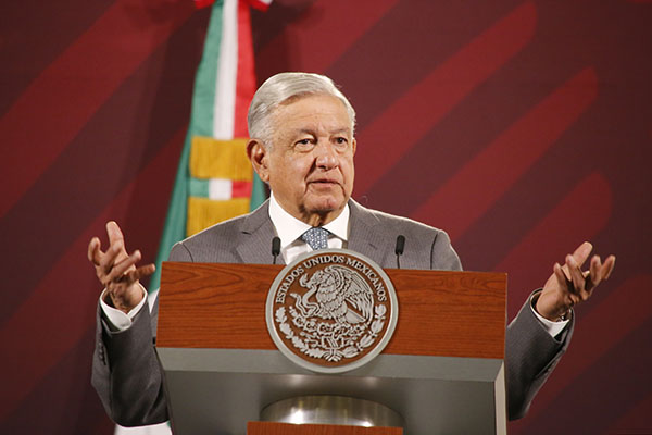 Asegura López Obrador que el sistema de salud en México funciona bien
