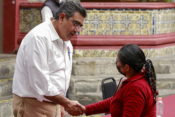 Refrenda Salomón Céspedes respaldo a poblanos en el “Martes Ciudadano”
