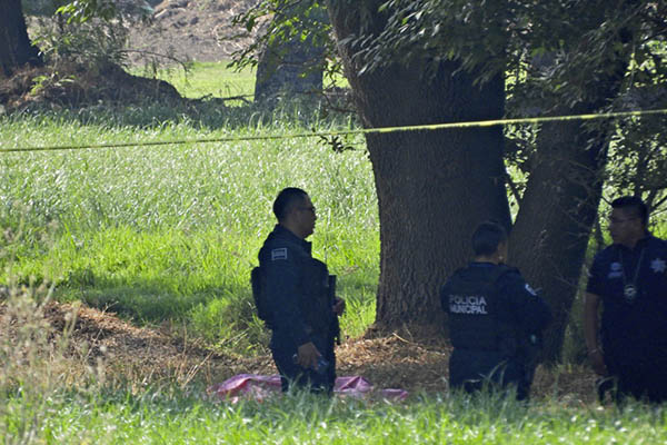 Localizan cadáver de una mujer con huellas de violencia