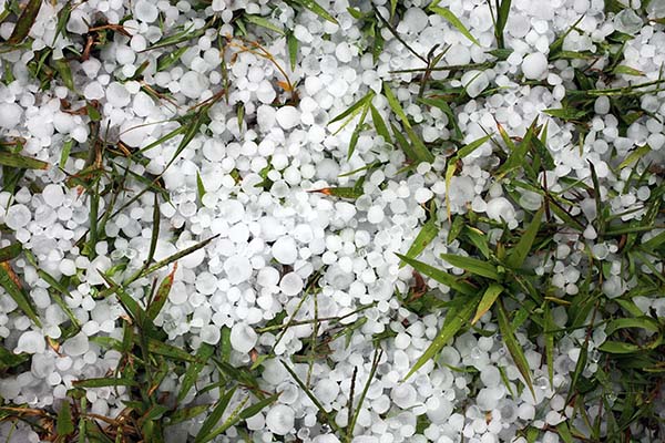 Bolivia sufre una triada climática de lluvias, granizadas y sequías