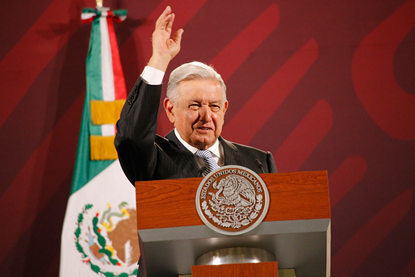 Dirige López Obrador mensaje a México en el 85 aniversario de la Expropiación Petrolera