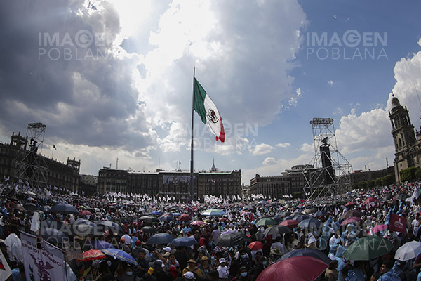 La marcha en defensa del INE vs. marcha de AMLO, ¿cuál fue más auténtica?
