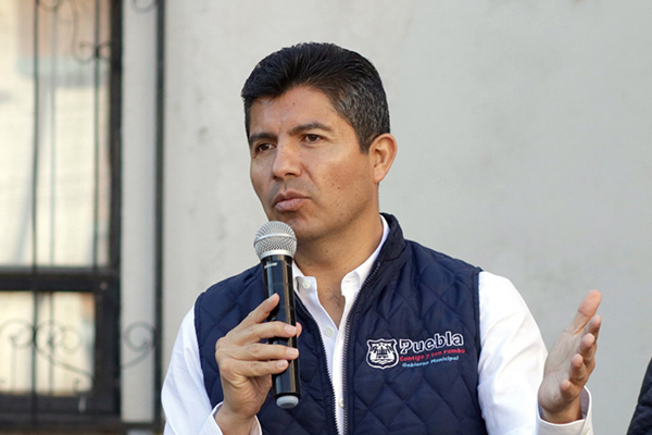 Espectaculares no regularizados serán clausurados, advierte Eduardo Rivera